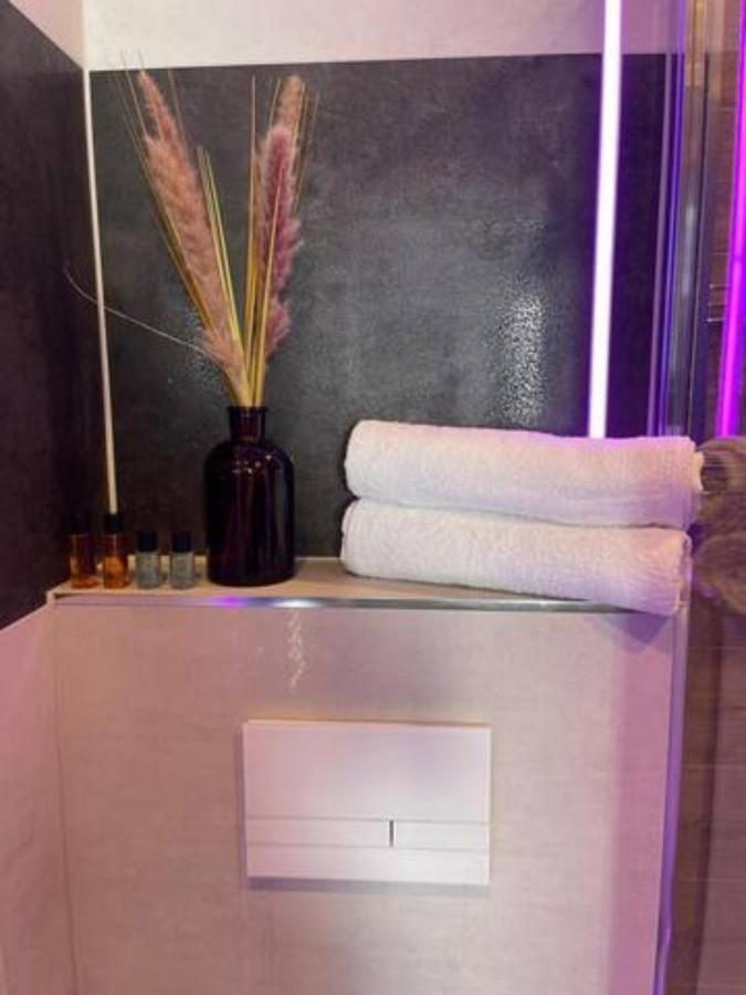 #1 Tgha Luxury Studio Apartment In Атлон Экстерьер фото