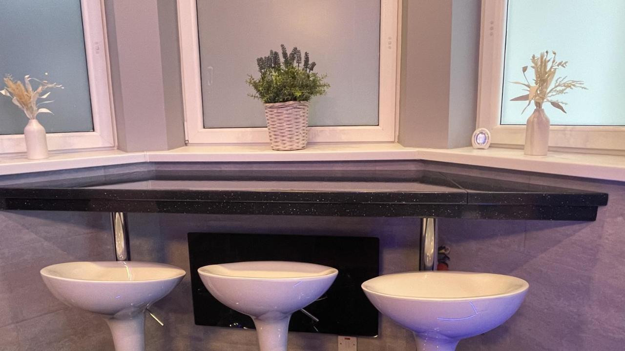 #1 Tgha Luxury Studio Apartment In Атлон Экстерьер фото