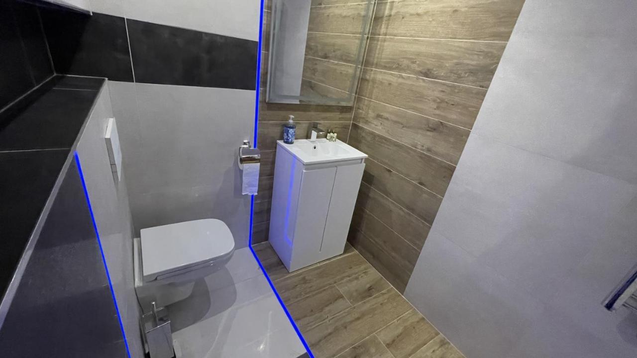 #1 Tgha Luxury Studio Apartment In Атлон Экстерьер фото